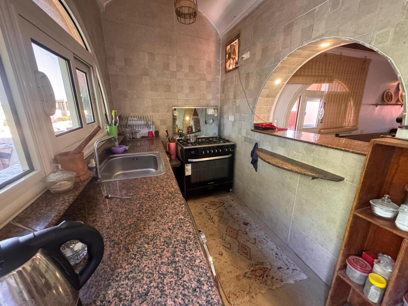 Sun Shine House Apartment Абу Симбел Екстериор снимка